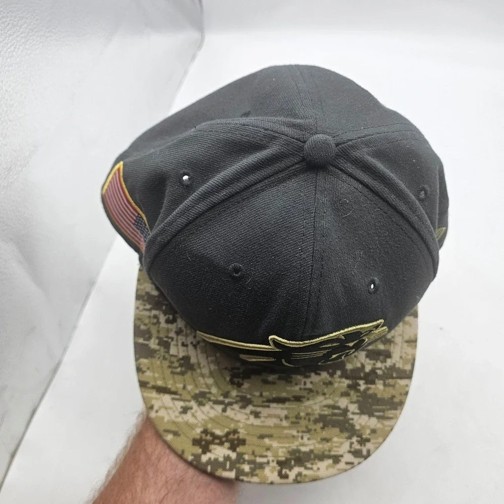 Carolina Panthers Hat Cap Fitted Mens 7 3/4 NFL Football 59FIFTY Camo New Era